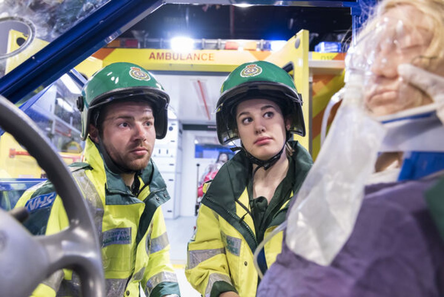 Image of Paramedic Students doing Simulation