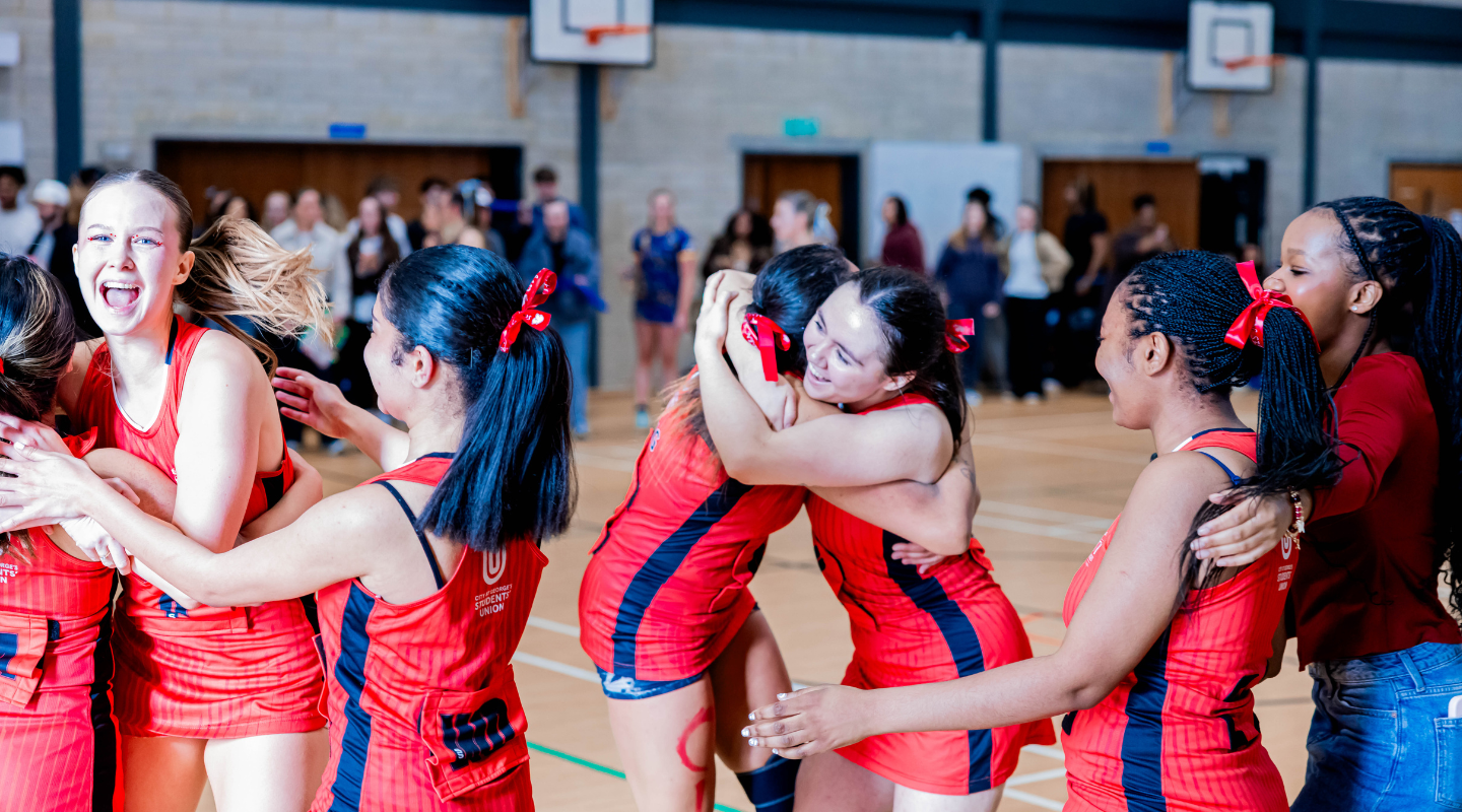 City St George's netball players